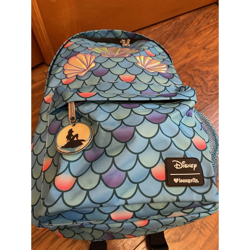 Loungefly Holographic Disney Little Mermaid Ariel Iridescent Shell Backpack - Picture 6 of 11